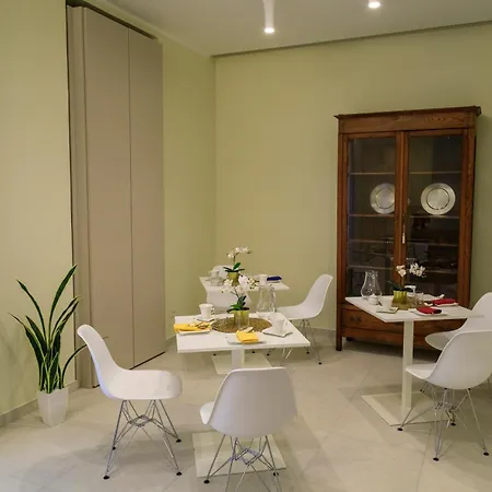 Domus Vivian Montecorvino Pugliano