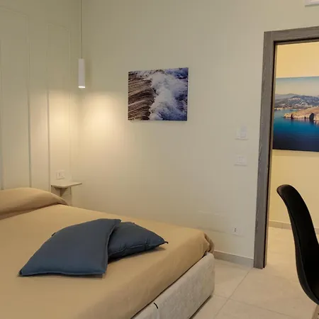 Domus Vivian Guest house *